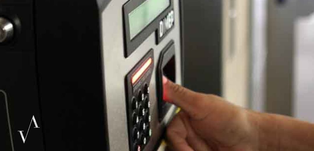O que é cartão de ponto britânico e por que as empresas devem evitá-lo?